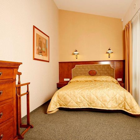 Jaukus Friedricho Pasazo Apartamentai ไคลเพดา ภายนอก รูปภาพ